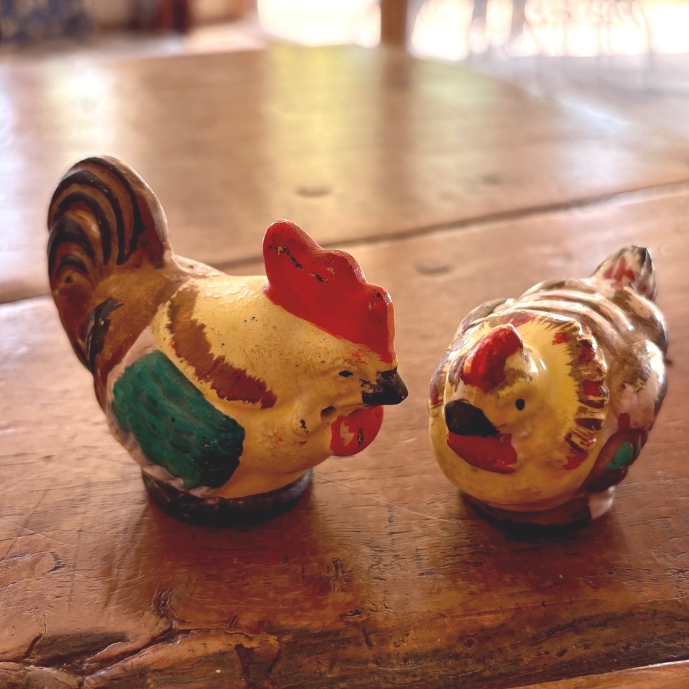 1950/60‎ Japan Ceramic Rooster and Hen Salt and Pepper Shakers Farmhouse Decor